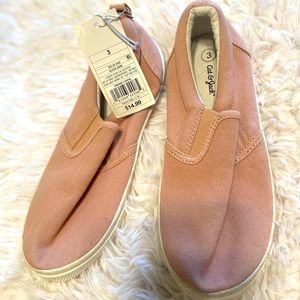 NWT Cat & Jack Slip on shoes size 3